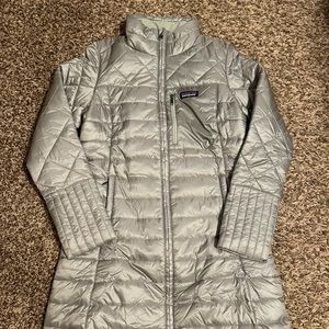 Patagonia Women's Radalie Insulated Parka- Size XL